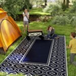 Reversible Outdoor Rug, Waterproof Plastic Straw with Carry Bag, 9' x 18', Blue & White Gourd Border - Image 2
