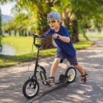 Youth Scooter Front and Rear Caliper Dual Brakes 12-Inch Inflatable Front Wheel Ride On Toy For Age 5+ - Black - Image 2