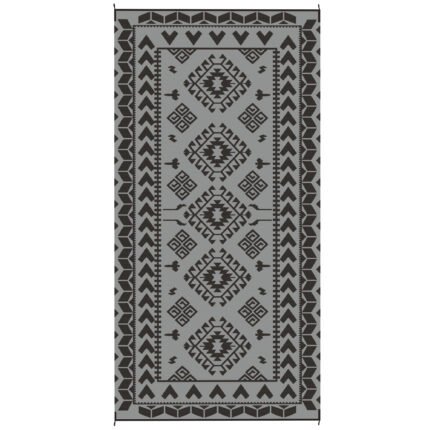 Reversible Outdoor Rug with Waterproof Plastic Straw